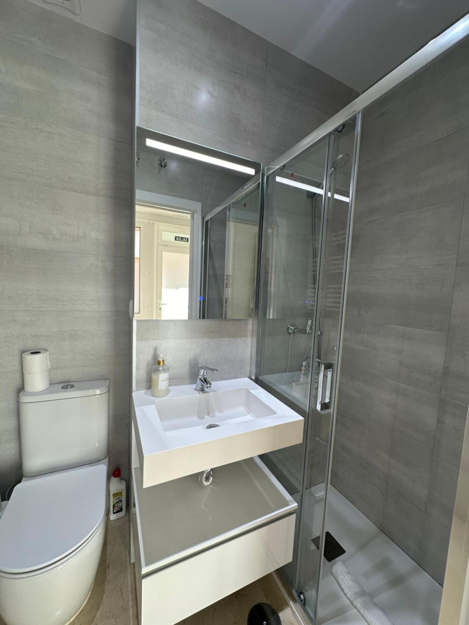 Apartamento Andres Tamayo Av America Madrid Buitenkant foto