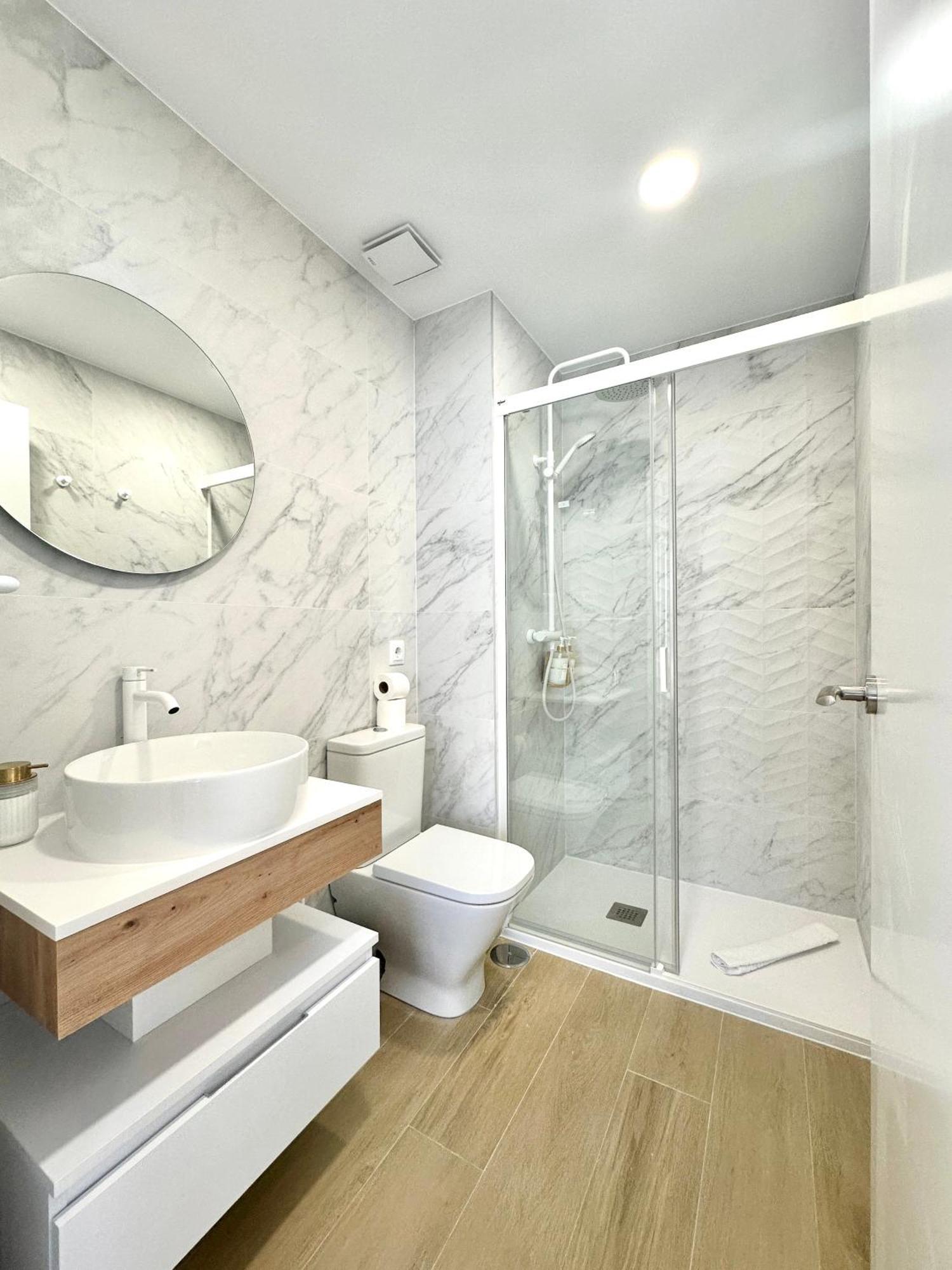 Apartamento Andres Tamayo Av America Madrid Buitenkant foto